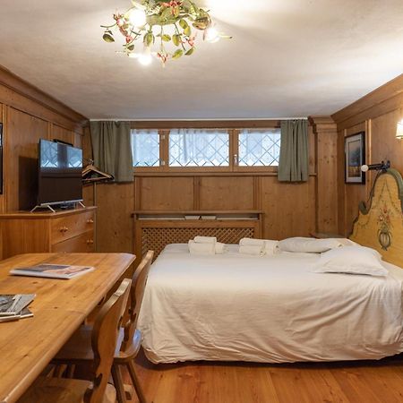 Faloria Studio Apartment Κορτίνα Ντ' Αμπέτσο Εξωτερικό φωτογραφία